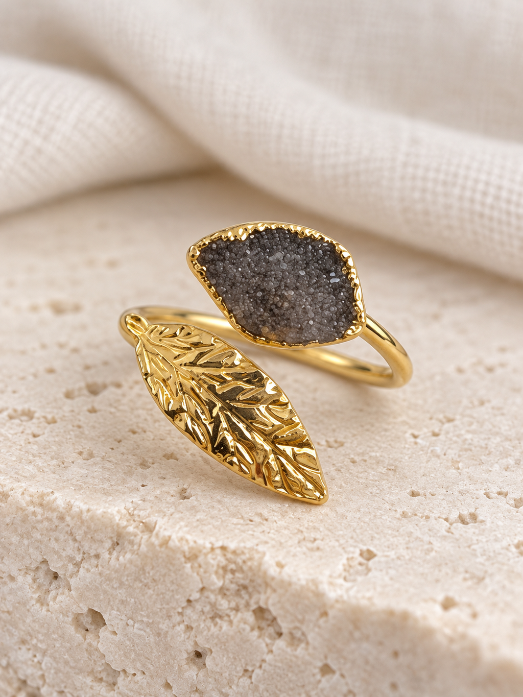 Golden Laurel Ring