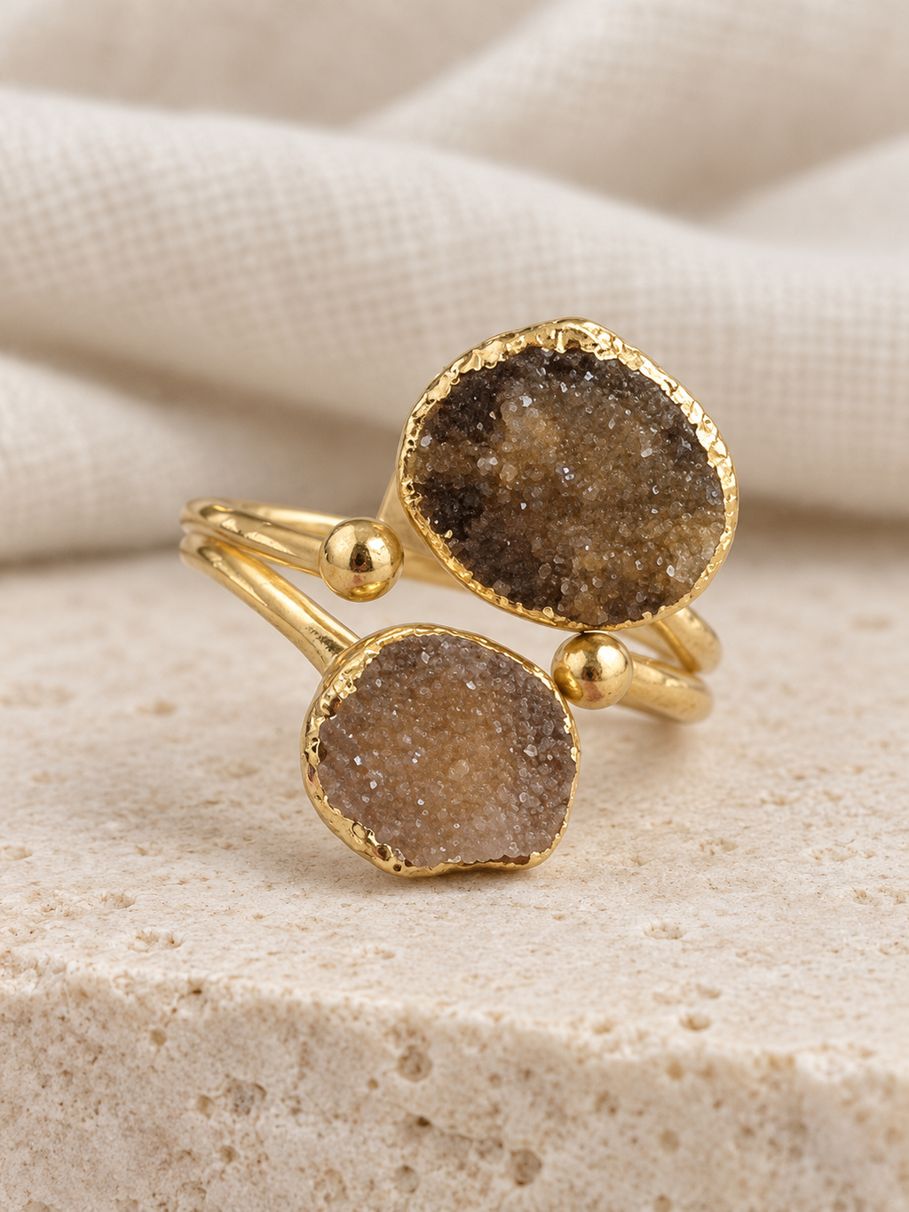 Tidal Orbit Ring