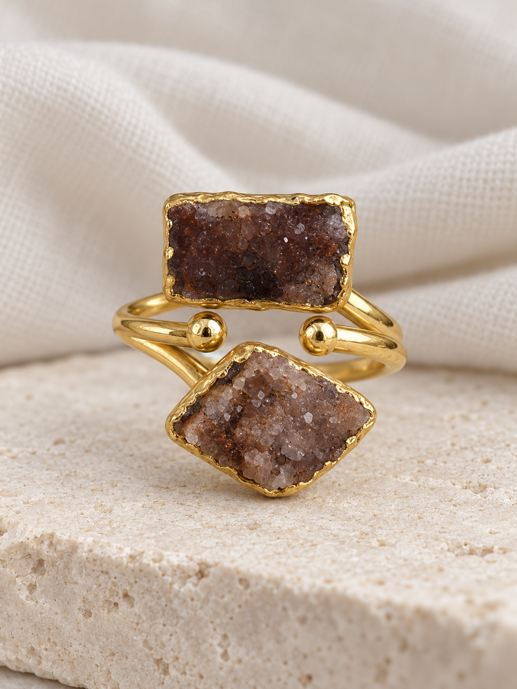 Tidal Orbit Ring