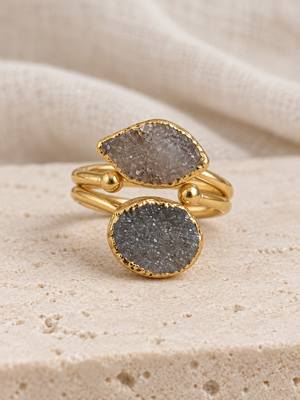 Tidal Orbit Ring